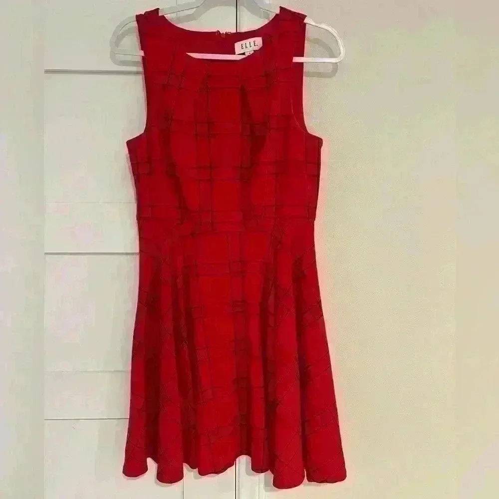 Elle Red Check Sleeveless Cocktail Dress- Size 8- Excellent Condition
